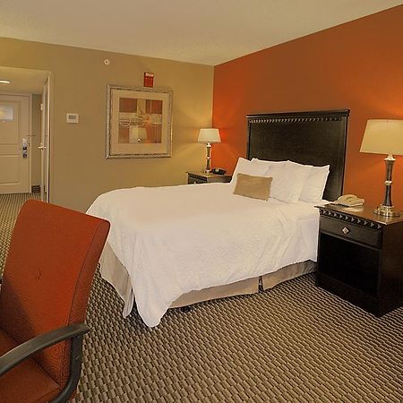 Hampton Inn Asheville - Biltmore Area Exterior photo
