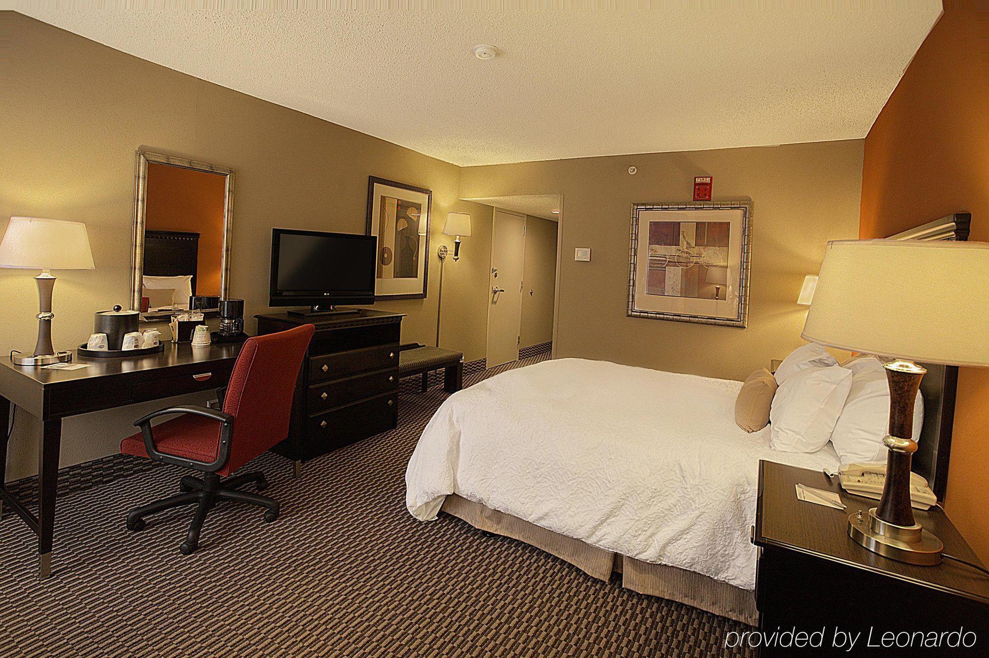 Hampton Inn Asheville - Biltmore Area Exterior photo